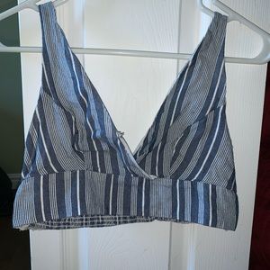 american eagle blue and white striped crop top